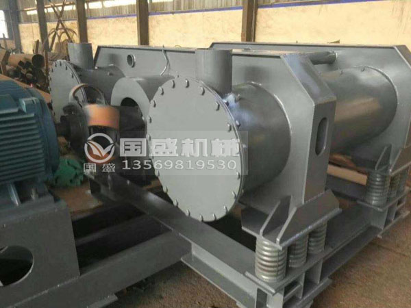 高效節(jié)能三筒臥室振動磨機(jī)